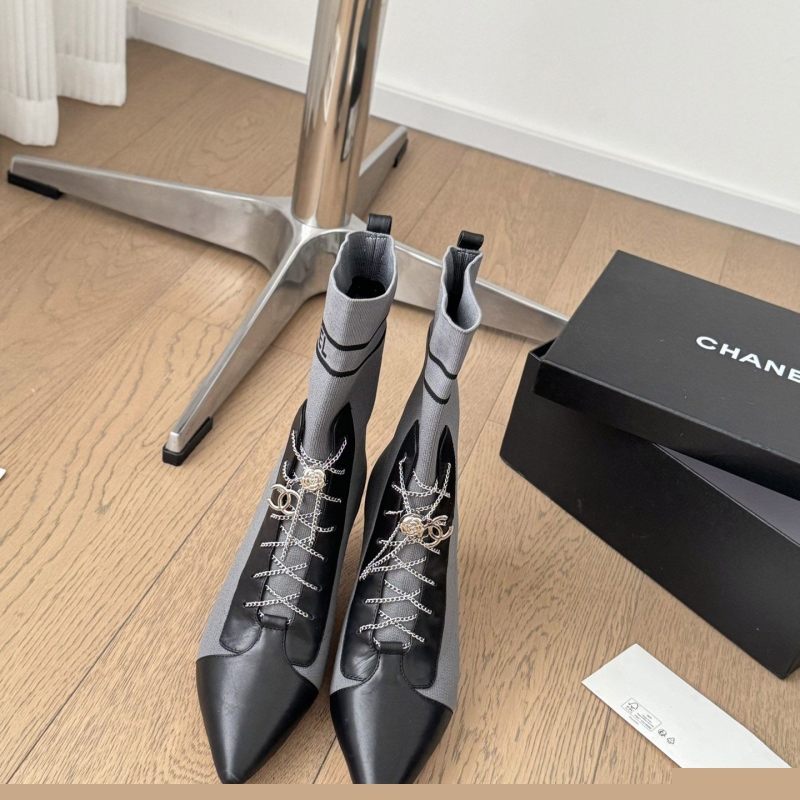 Ch*el boots